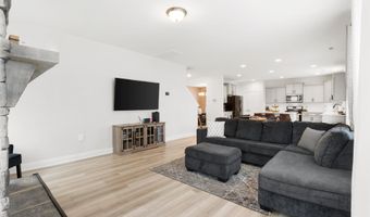 187 Creekhaven Dr, Angier, NC 27501