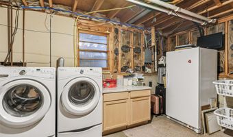 202 NE Crestmoor Pl, Ankeny, IA 50021