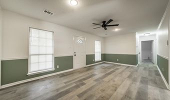 106 N Orion St, Beebe, AR 72012