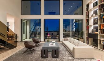 9405 Sierra Mar Pl, Los Angeles, CA 90069