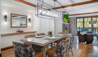 100 Bachelor Ridge Rd 3305, Avon, CO 81620