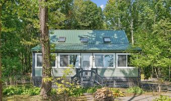 297 7th St, Acton, ME 04001