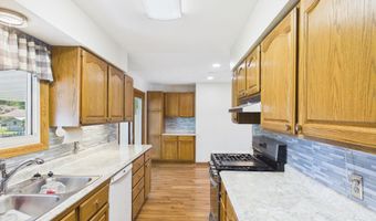 322 Mahaska St, Agency, IA 52530