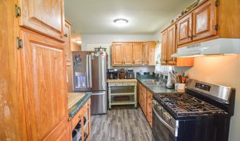 1404 Dean Dr, Albion, MI 49224