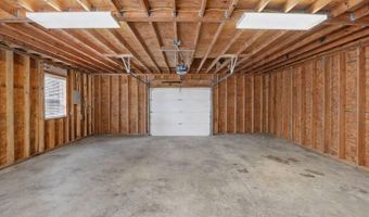 5140 Lower Bay Rd, Bay St. Louis, MS 39520