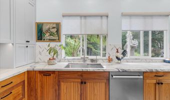 1711 Trout Gulch Rd, Aptos, CA 95003