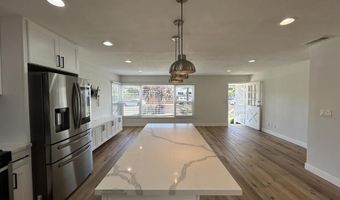 2501 Davis Ave, Carlsbad, CA 92008