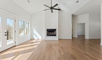 11 Pagham Ln, Bella Vista, AR 72714