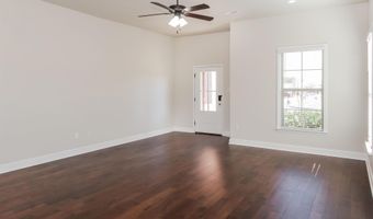 14731 Eva Cir, Athens, AL 35613