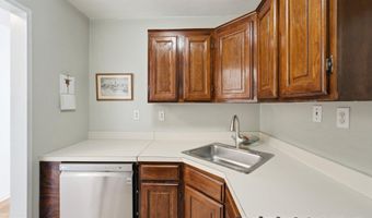 2939 VAN NESS St NW 938, Washington, DC 20008