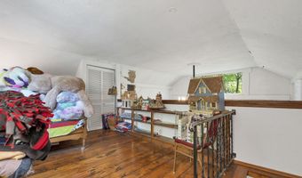 4737 W BROADWAY Dr, Appleton, WI 54913