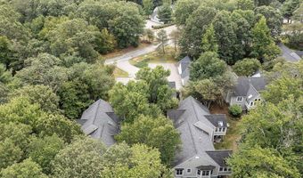 32 Brewster Ln 32, Acton, MA 01720