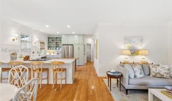 1711 Duke St, Beaufort, SC 29902