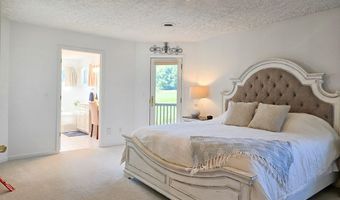 22402 Green Spring Rd, Abingdon, VA 24211