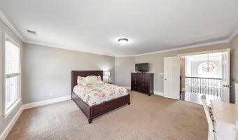 62 Applewood Ln, Acworth, GA 30101