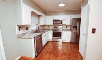 118 Sharon Cir, Americus, GA 31709