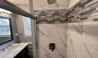 2309 W Allen St, Allentown, PA 18104