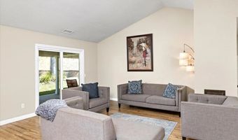 1561 Conway Dr, Escondido, CA 92027