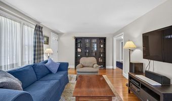 90 Lowell St, Andover, MA 01810