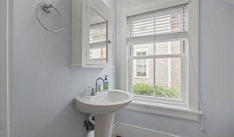217 Whelk Rd, Beaufort, SC 29906