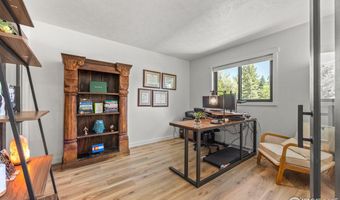 6969 Harvest Rd, Boulder, CO 80301