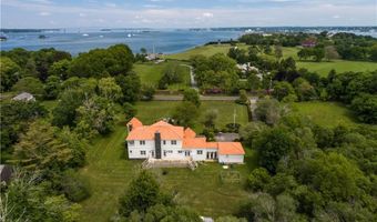 10 Ridge Rd, Newport, RI 02840