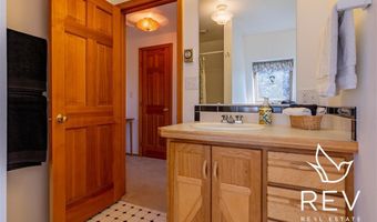 8 Mountain View Dr, Cody, WY 82414