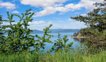 24194 Mt Hwy 35, Bigfork, MT 59911