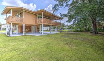 39 Harrison Rd, Bay St. Louis, MS 39520