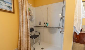21030 Skyward Dr, Abingdon, VA 24211