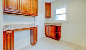 5214 DANBURY Rd, Bethesda, MD 20814
