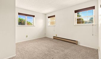 1082 Lilac Ct, Broomfield, CO 80020