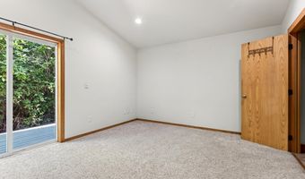 87444 WHISTLING Ln, Bandon, OR 97411
