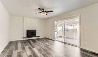 16305 SE STERLING Cir, Milwaukie, OR 97267