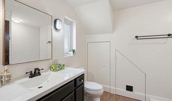 102 Marvin Ave, Akron, OH 44302