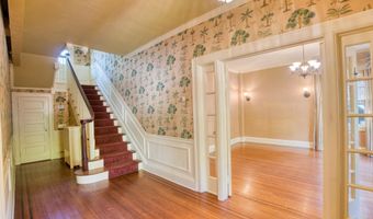 3925 CANTERBURY Rd, Baltimore, MD 21218
