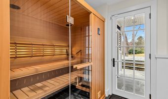 15 Liberty St, Chester, CT 06412