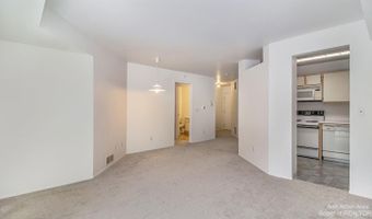 2235 S Huron Pkwy 4, Ann Arbor, MI 48104