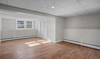 5 Katherine Dr, Johnston, RI 02919