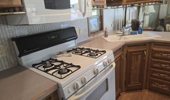 251 S Ocotillo Ave 17, Benson, AZ 85602