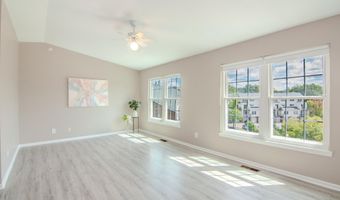 1892 Lindsay Ln, Ann Arbor, MI 48104