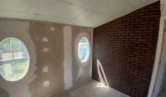 14 Manor Dr, Beattyville, KY 41311