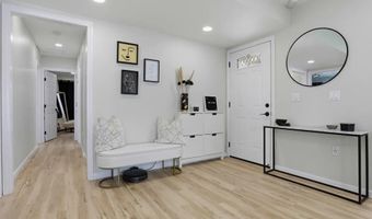 2718 Powhatan Ave, San Diego, CA 92117