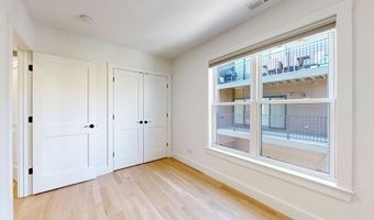 15 W Bellflower St 2, Boston, MA 02125