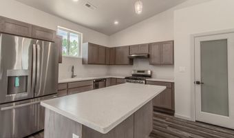 100 KATHY Cir, Aztec, NM 87410