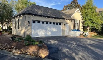 108 Linden Pl, Advance, NC 27006