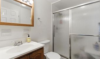 10 Karen Cir 2, Billerica, MA 01821