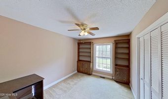 512 Raymond Dr, Arapahoe, NC 28510