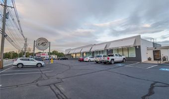 505 Atwood Ave, Cranston, RI 02920