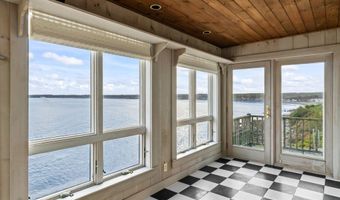 81 Nubble Rd, York, ME 03909